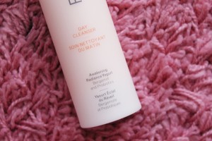 Foreo Day cleanser