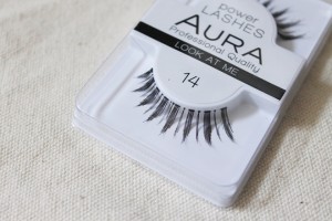 AURA So dolly, so sweet