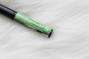 theBalm Schwing tuš za oči