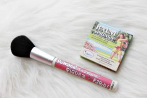 RECENZIJA by Kike (Šminkoholičarke): theBalm Powder to the people kist