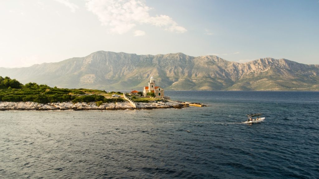 hvar