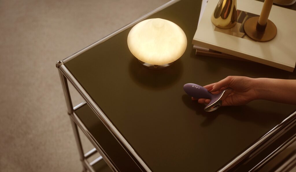 LELO SURFER™ 2